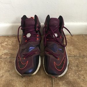 Nike Men’s LeBron 13 Basketball Shoes